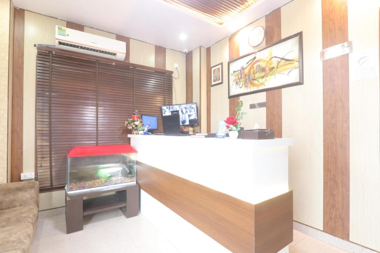 Icyhotels Hl Inn Chinhat Ngoại thất bức ảnh